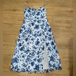 Abercrombie & Fitch  Blue and White Floral Dress